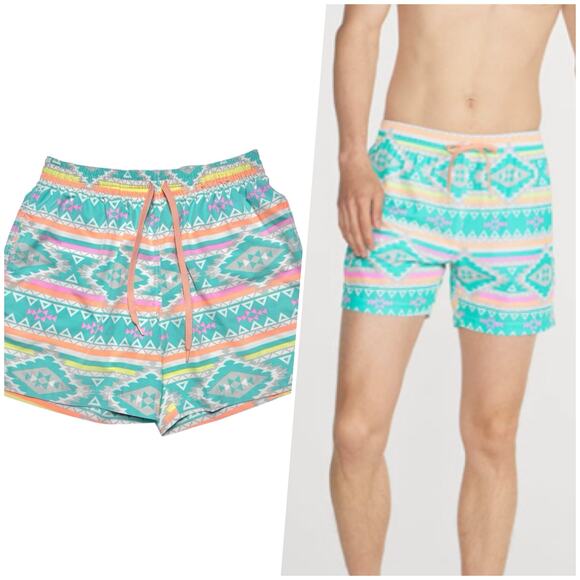 Chubbies | Men | The En Fuegos Pastel Aztec 5.5 Inch Lined Swim Trunks | Medium - Picture 1 of 14